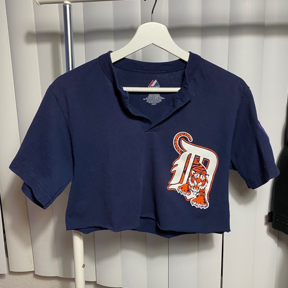 Detroit Tigers Cropped Tee